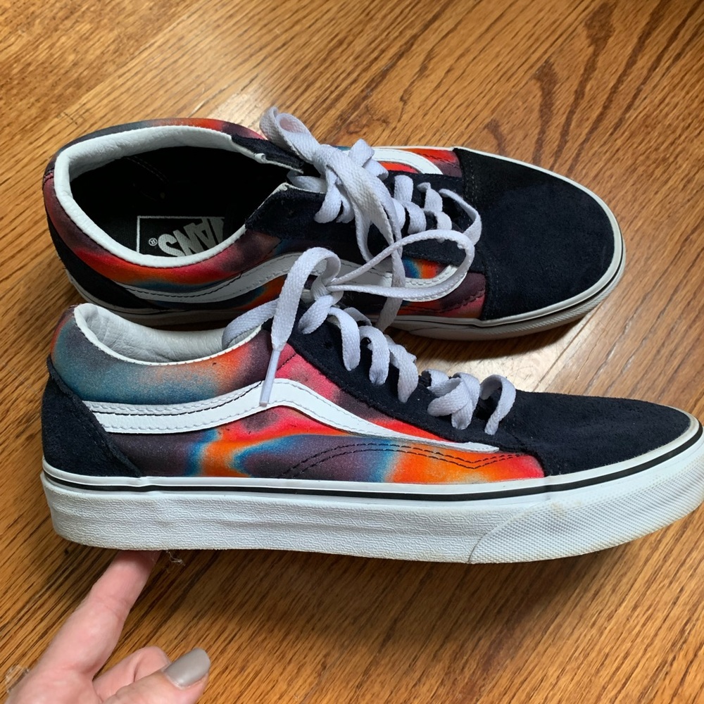 Vans Tie Dyed With Laces size 7